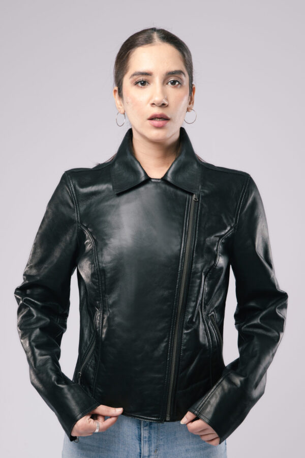 Women Classic Biker Motorcycle Style Jacket Black Sheep Leather Stylish Designers Jacket - ELF39